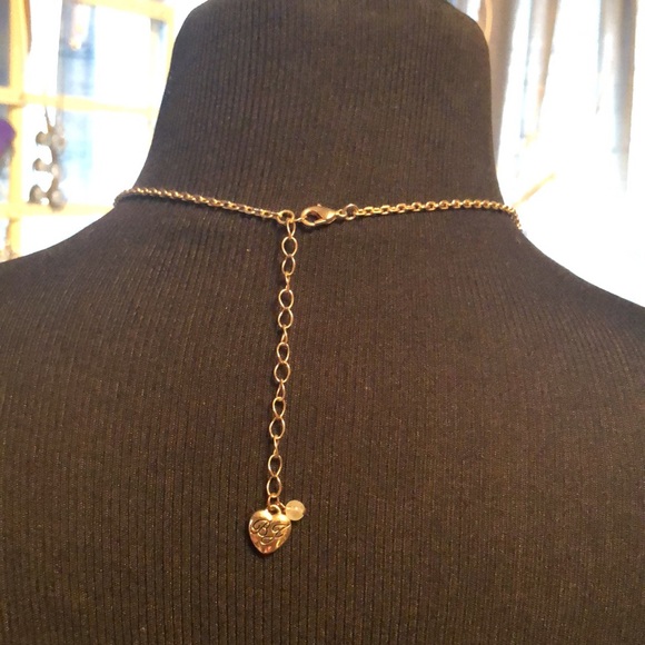 Adorable Betsey Johnson Sparkly Faux Pearl & Rhinestone Gingerbread Necklace - Picture 13 of 17